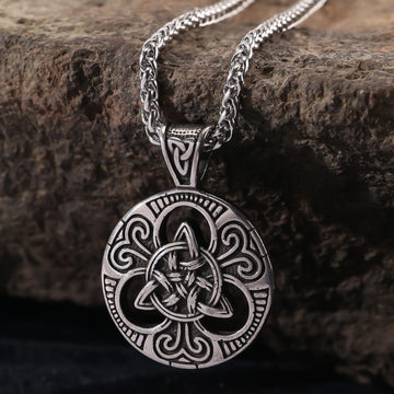 triquetra necklace