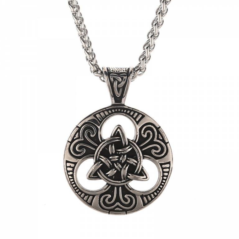celtic pendant