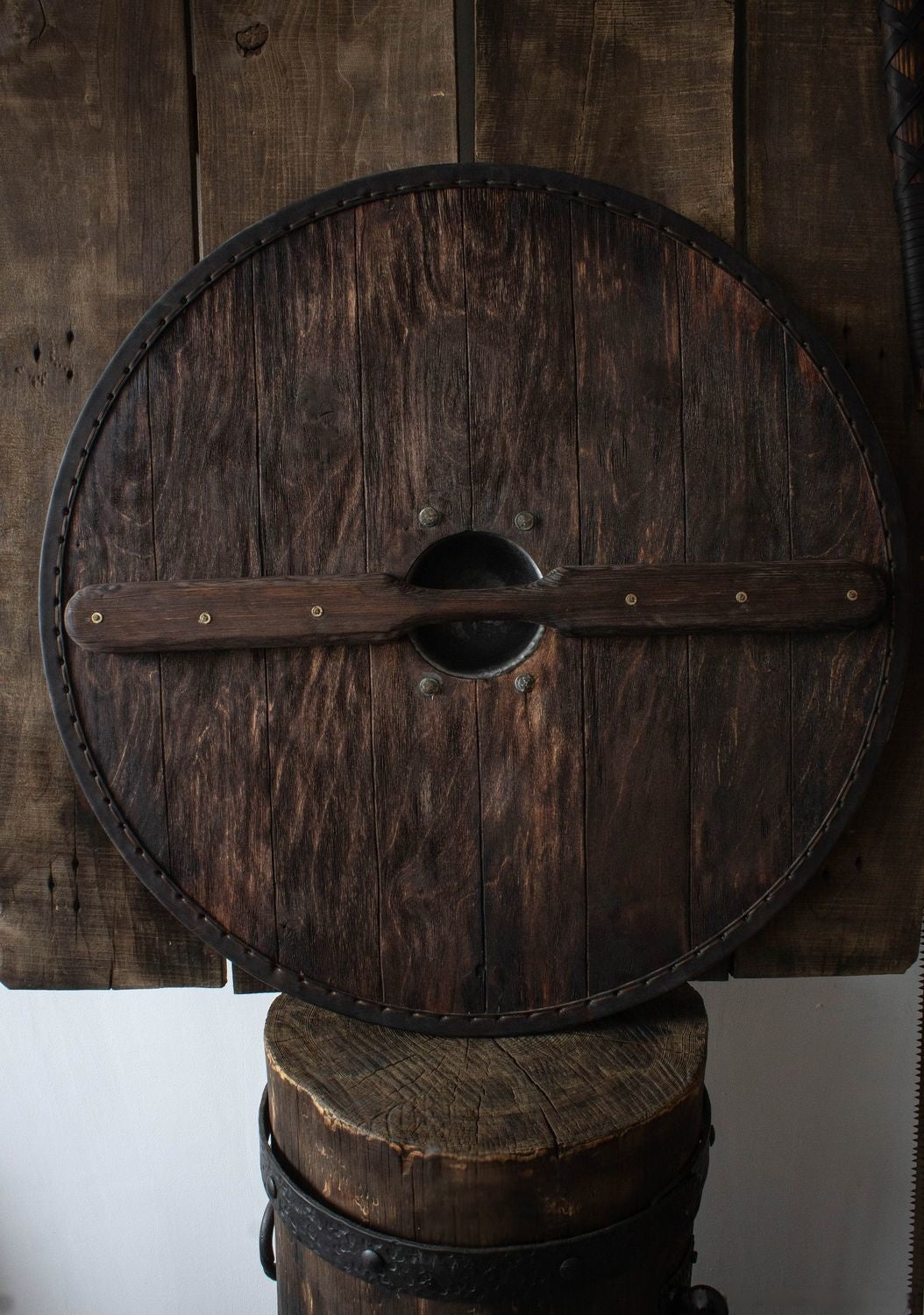 Custom round shield