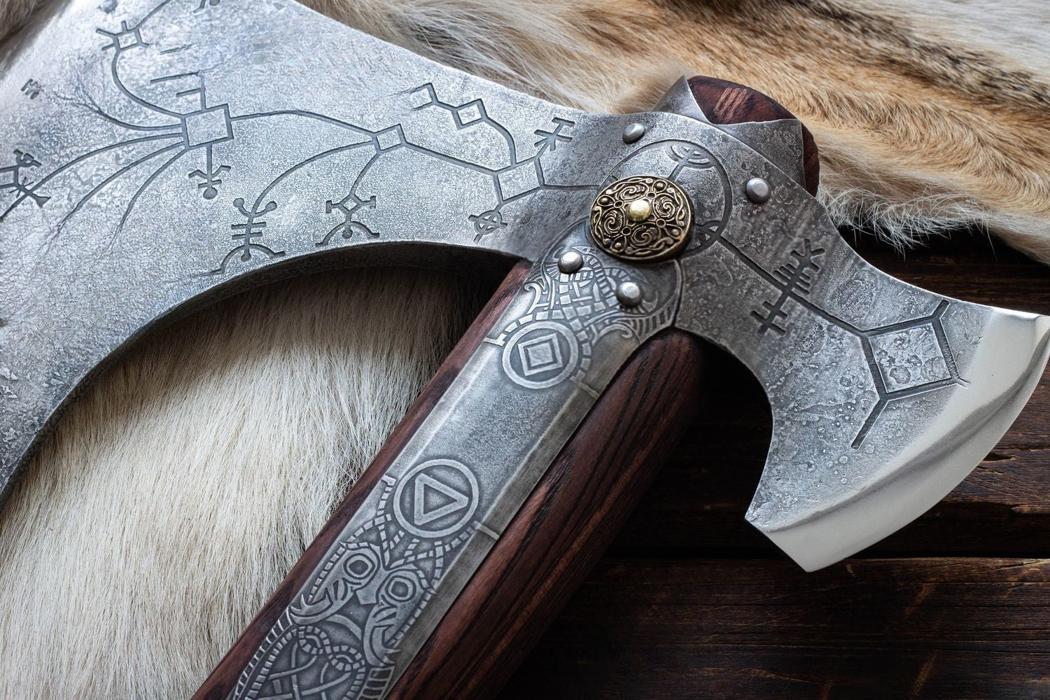 Custom Kratos axe