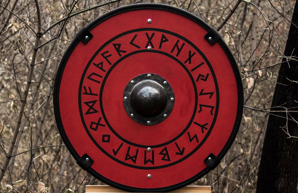 Medieval round shield