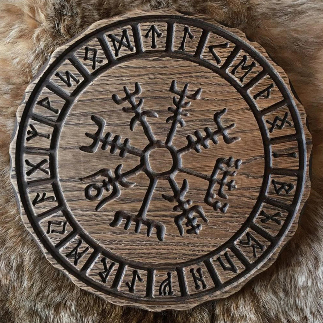 vegvisir altar board