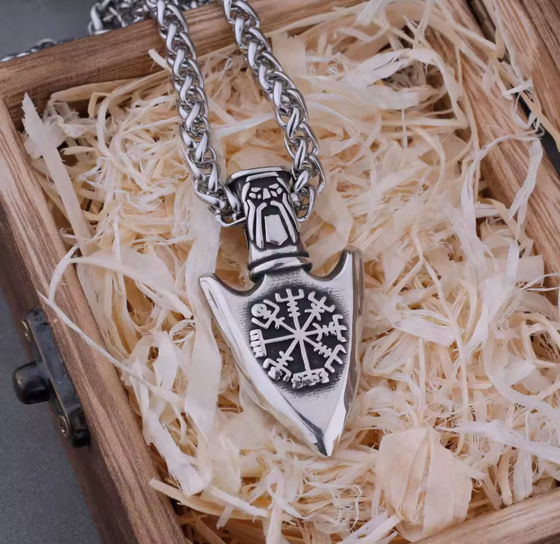 norse spear necklace