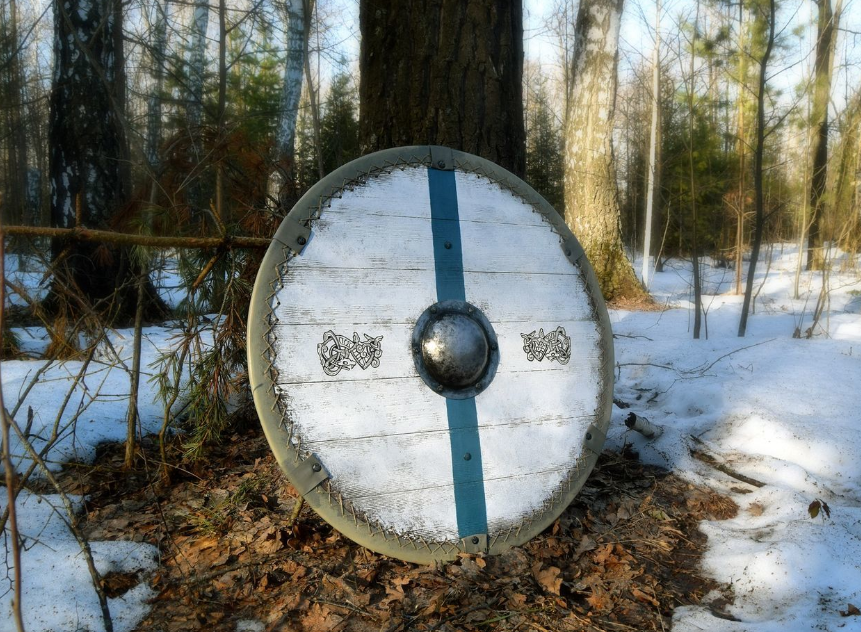 custom round shields