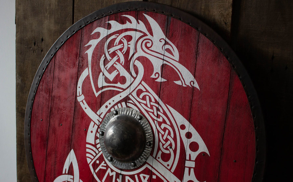 Wolf viking shield