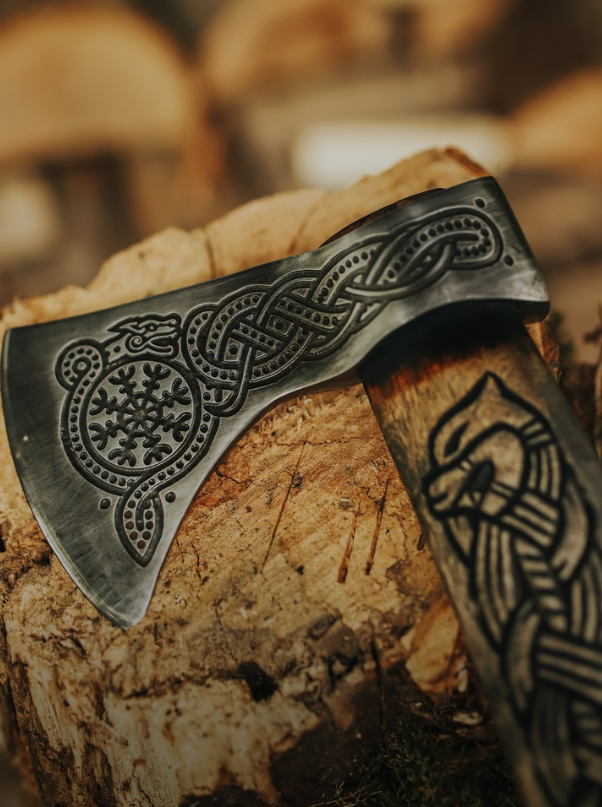 Helm of awe axe
