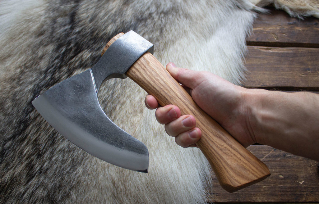 Small travel axe