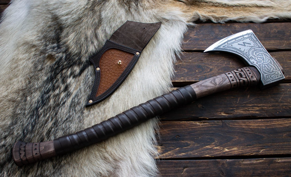 Custom axe buy