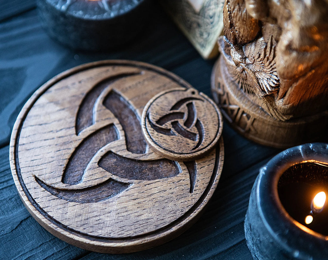 Norse altar