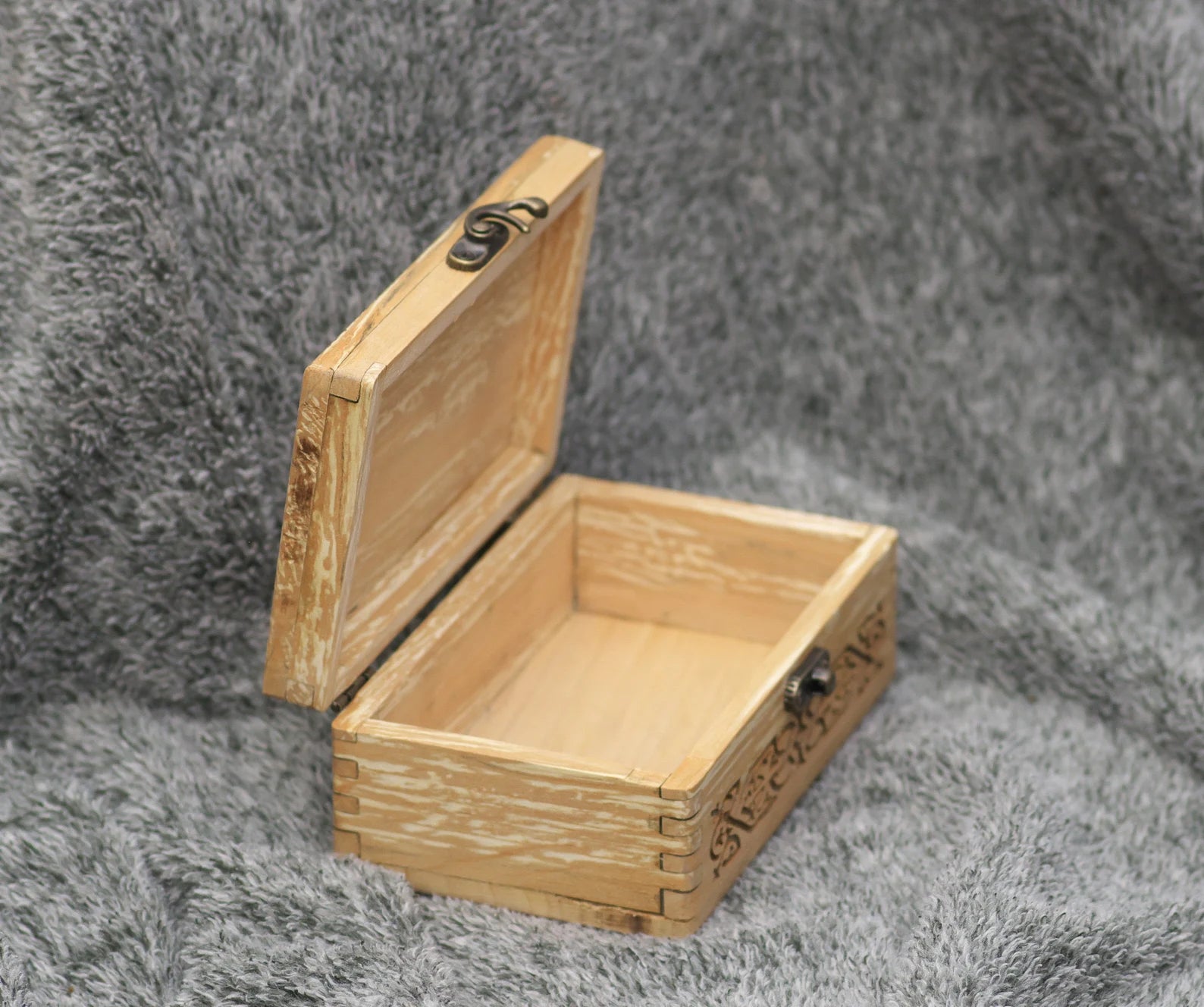 medieval jewelry box
