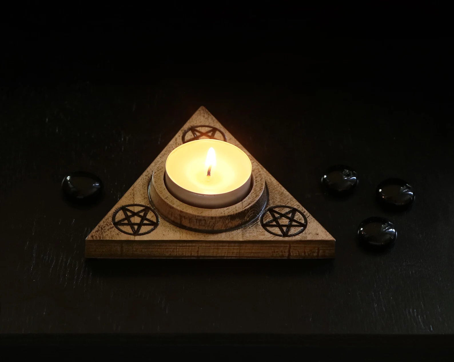 wiccan altar gift