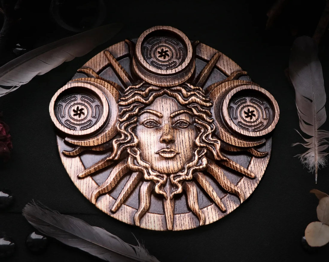 Hecate candle holder